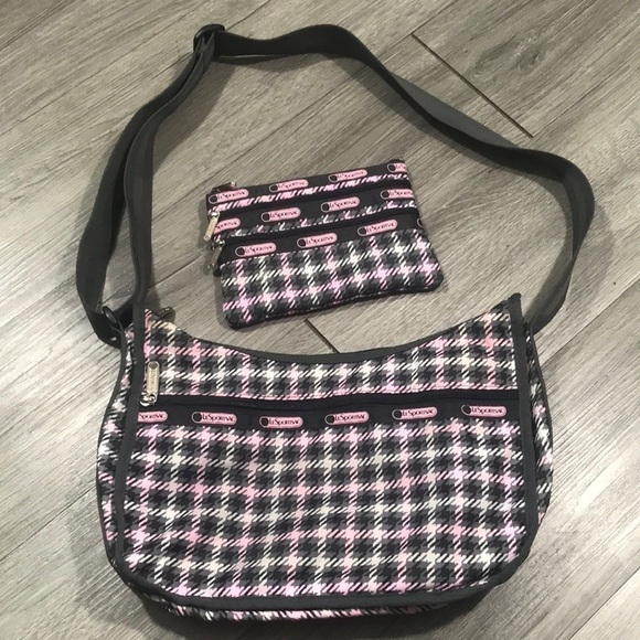 LeSportSac 2 Piece Set Houndstooth Pink, Gray, White Crossbody & matching Clutch - Picture 1 of 9